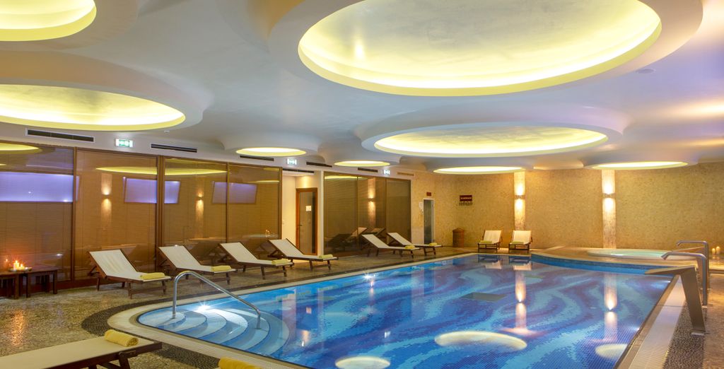 Ramada Athens Attica Riviera 5*