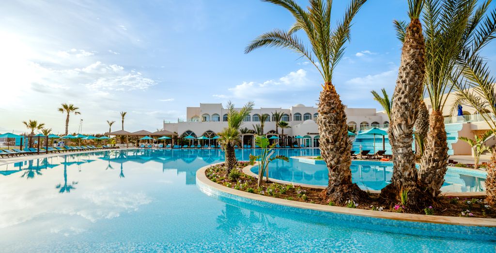 BLUE Palm Beach Palace 5* - Adults Only