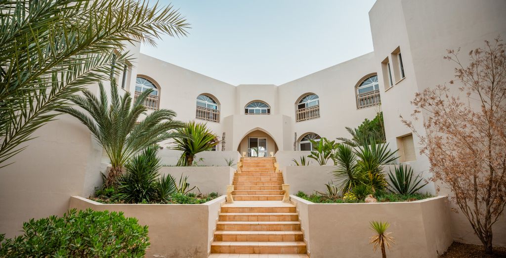 BLUE Palm Beach Palace 5* - Adults Only