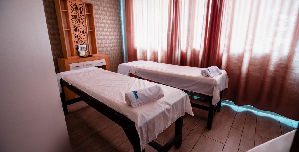BLUE Palm Beach Palace 5* - Adults Only