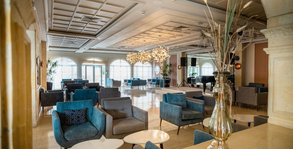 BLUE Palm Beach Palace 5* - Adults Only