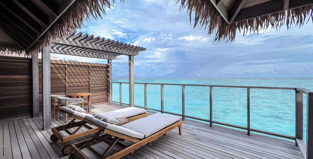 Grand Hyatt Abu Dhabi Hotel & Residences Emirates Pearl 5* e Barceló Whale Lagoon Maldives 5*