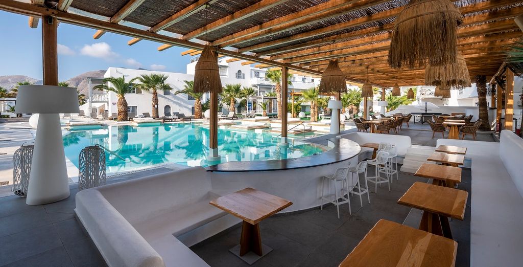 Smy Mediterranean White Santorini 4*