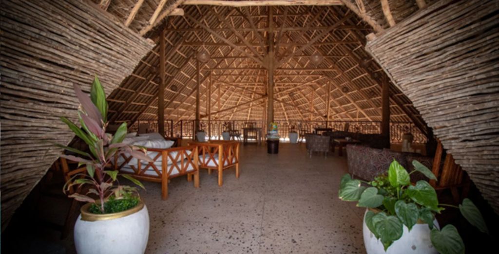 Safari di 6 notti con possibile estensione presso il The One Resort Zanzibar 4*
