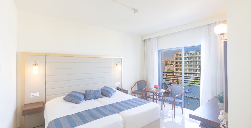Iliada Beach Hotel 4*