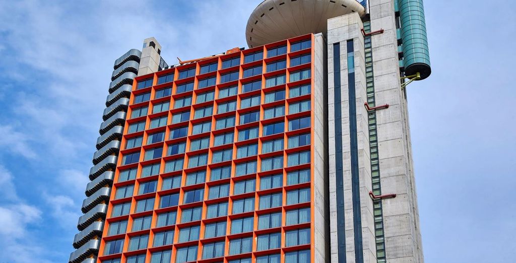 Hyatt Regency Barcelona Tower 5*