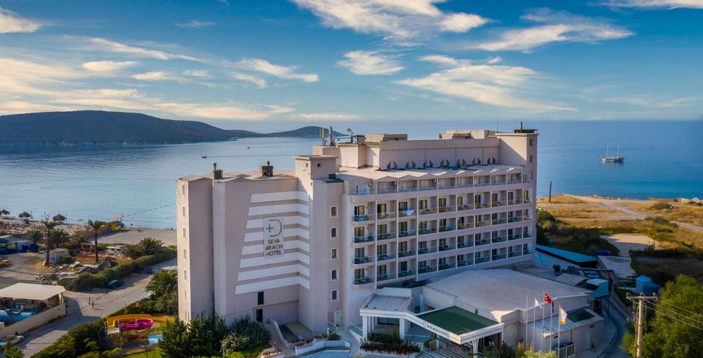 Hotel Design Plus Seya Beach 5*