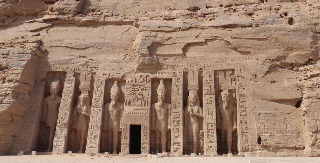 Tour di gruppo: Nella terra dei Faraoni