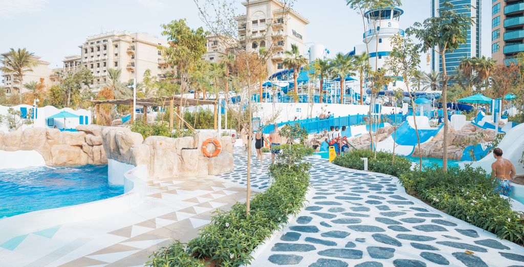 Le Meridien Mina Seyahi Beach Resort & Waterpark 5*