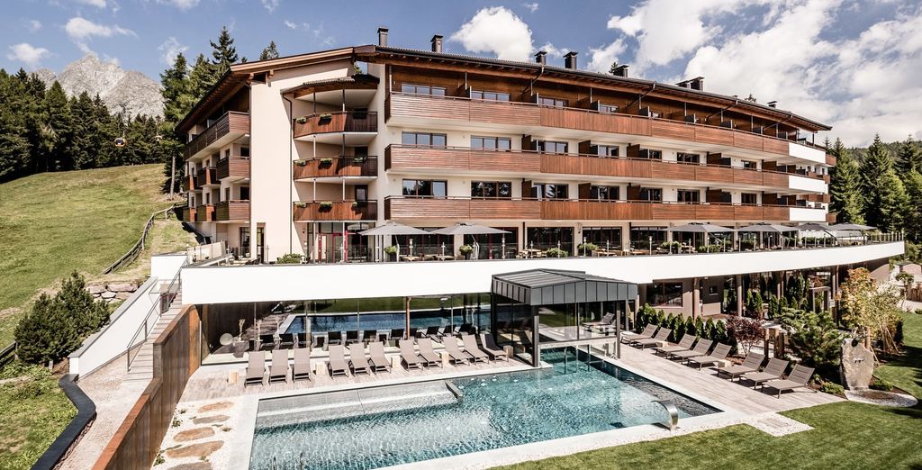 Josef Mountain Resort 4*