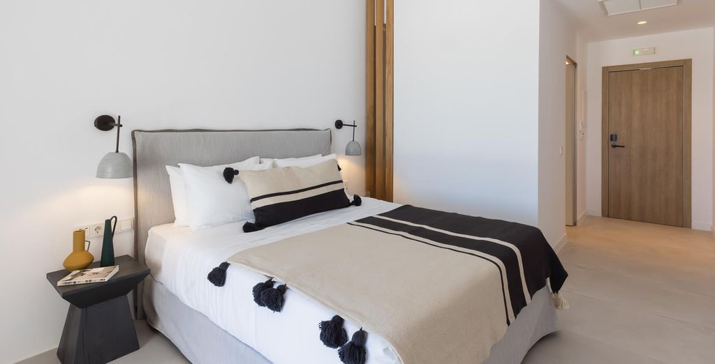 Adama Mykonos Boutique Hotel 4*