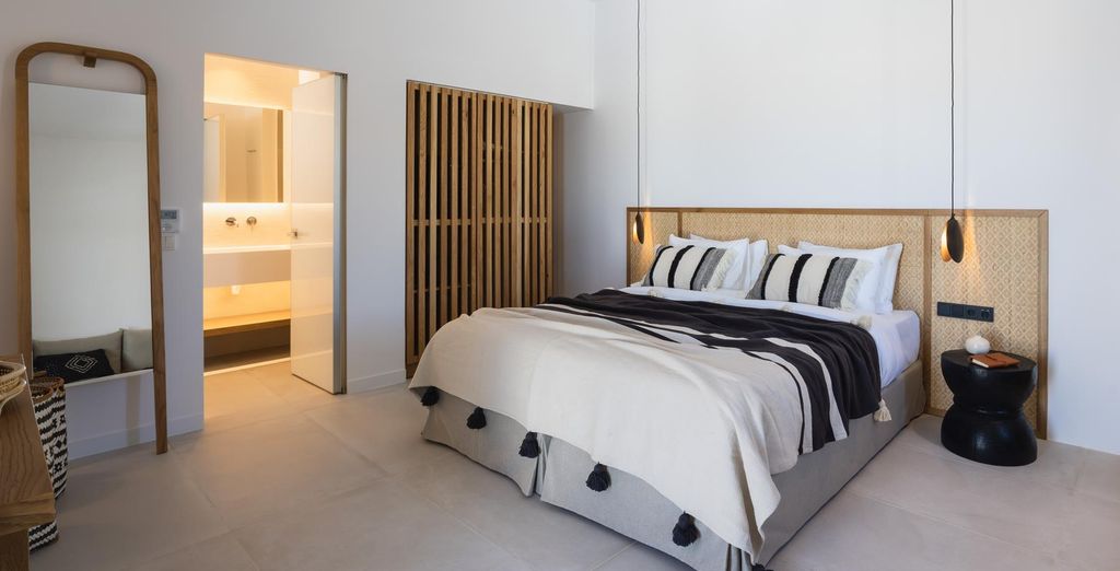 Adama Mykonos Boutique Hotel 4*
