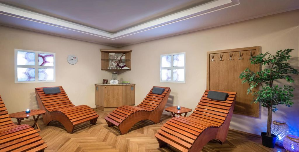 Lindner Hotel Prague Castle 4*