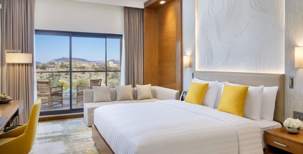 Tour alla scoperta del Paese con possibile estensione presso lo Hyatt Regency Dubai 5*