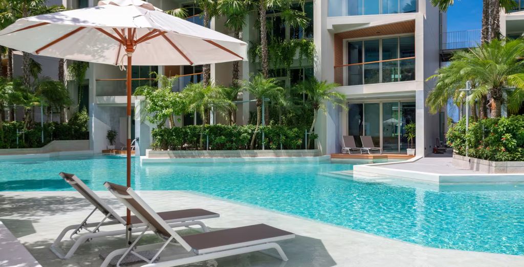 Combinato Movenpick Sukhumvit 15 Bangkok 5* e Wyndham Gran Nai Phuket 4*