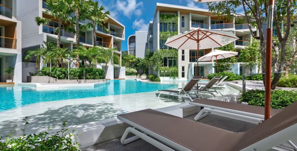 Combinato Movenpick Sukhumvit 15 Bangkok 5* e Wyndham Gran Nai Phuket 4*