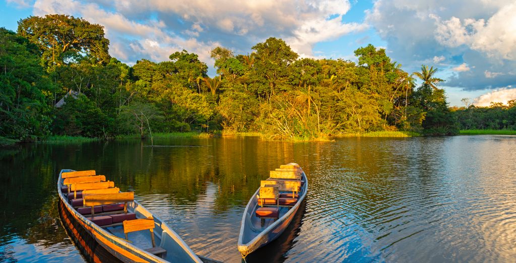 Tour privato: Avventura tra la magia delle Ande e isole paradisiache 