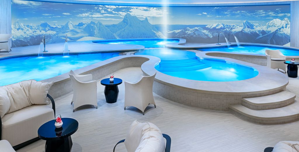 Autotour: Alla scoperta dei Parchi e Conrad Las Vegas at Resorts World 5*
