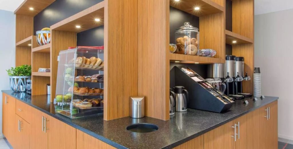 Insignia Hotel, Ascend Hotel Collection