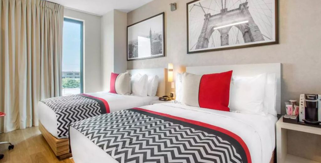 Insignia Hotel, Ascend Hotel Collection