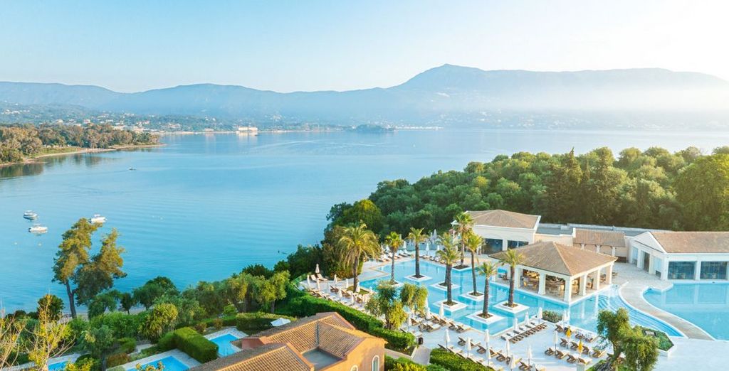 Grecotel Eva Palace 5*