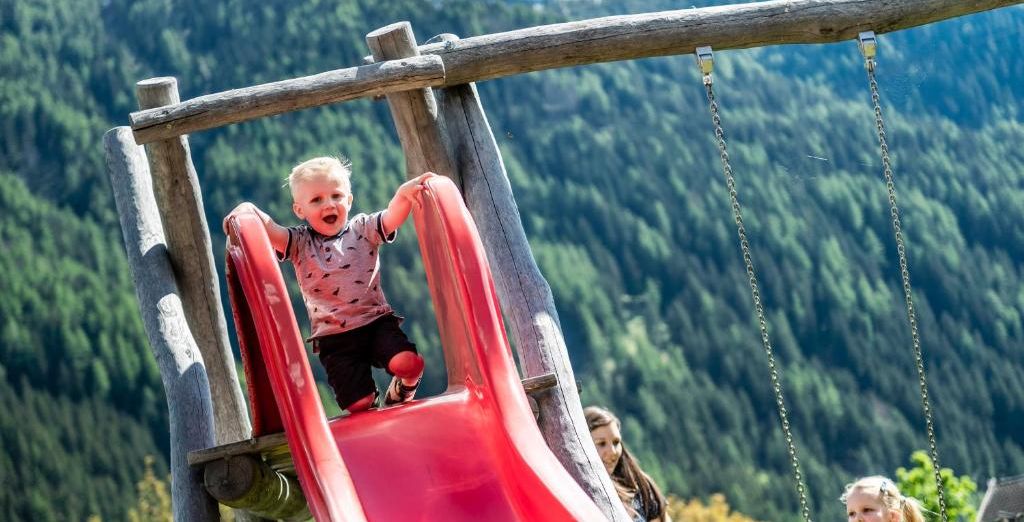 Familienhotel Viktoria 4*