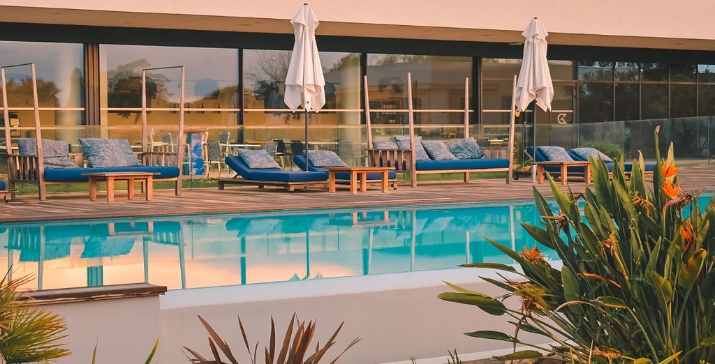 Golden Tulip Porto Vecchio 4* con volo o Sardinia Ferries