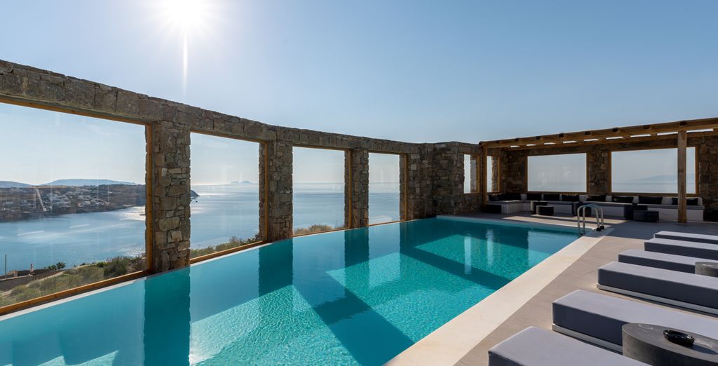Radisson Blu Euphoria Resort 5*