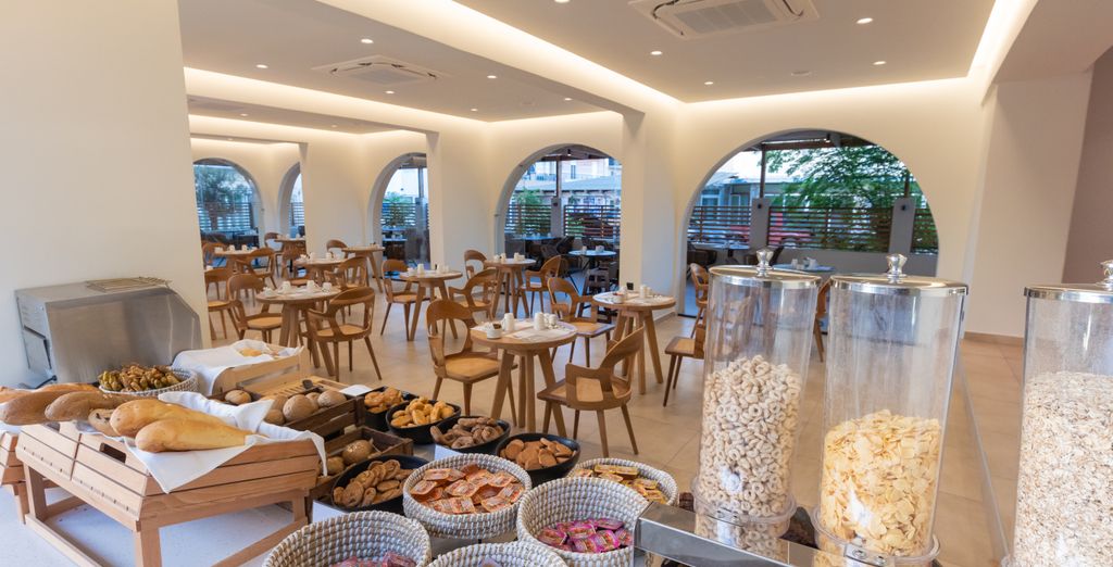 Cabana Blu Hotel & Suites 5*