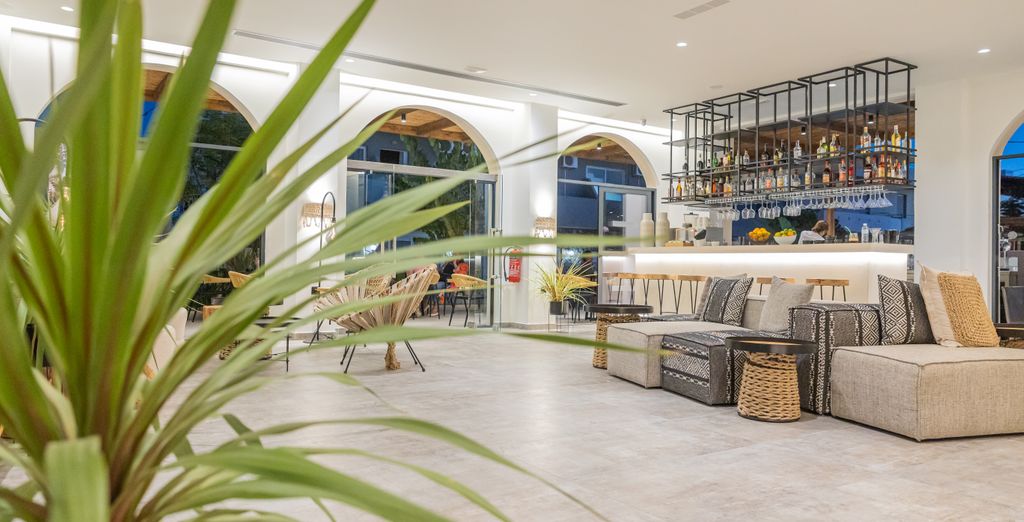 Cabana Blu Hotel & Suites 5*