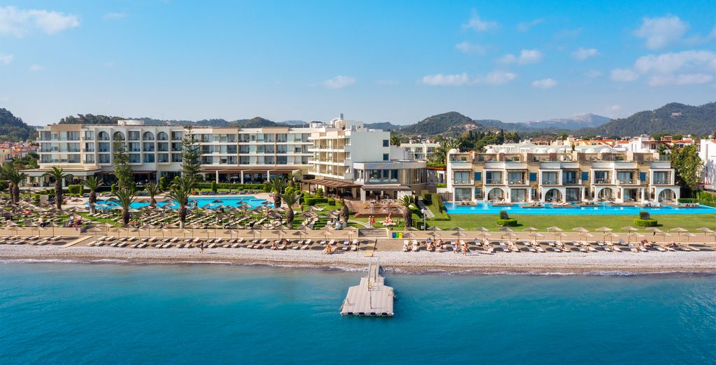 The Ixian Grand & All Suites 5*