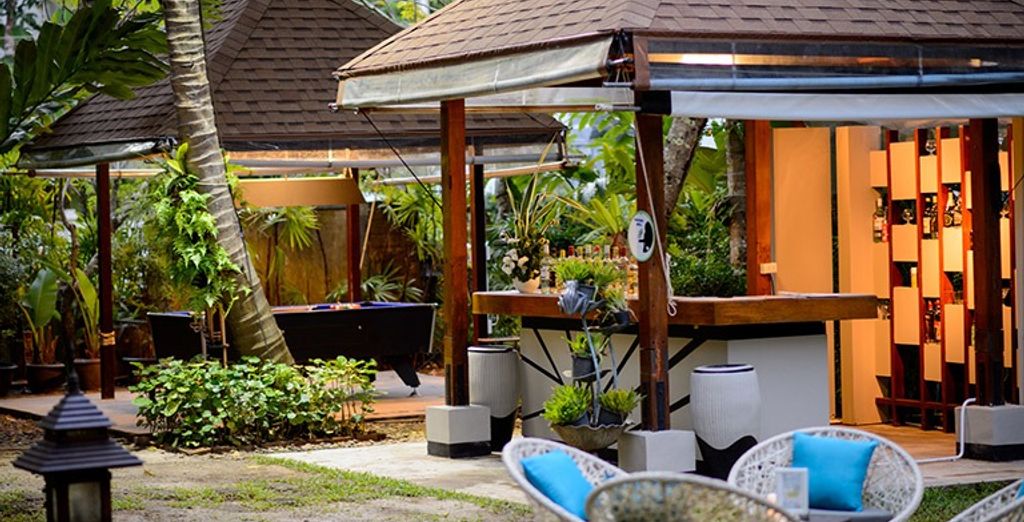 Bandara Phuket Beach Resort 4* e Krabi La Playa Resort 4* con possibile pre-estensione a Bangkok