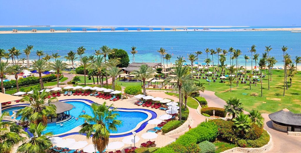 JA Beach Hotel 5*