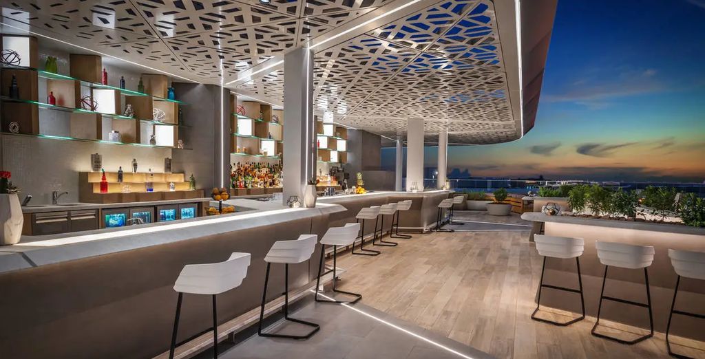 JA Beach Hotel 5*