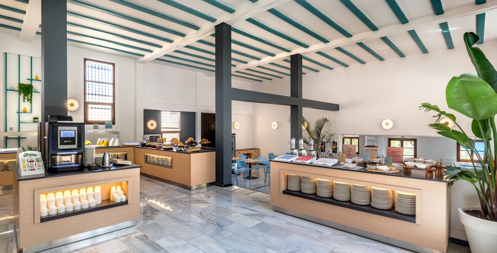 Occidental Pueblo Acantilado 4*