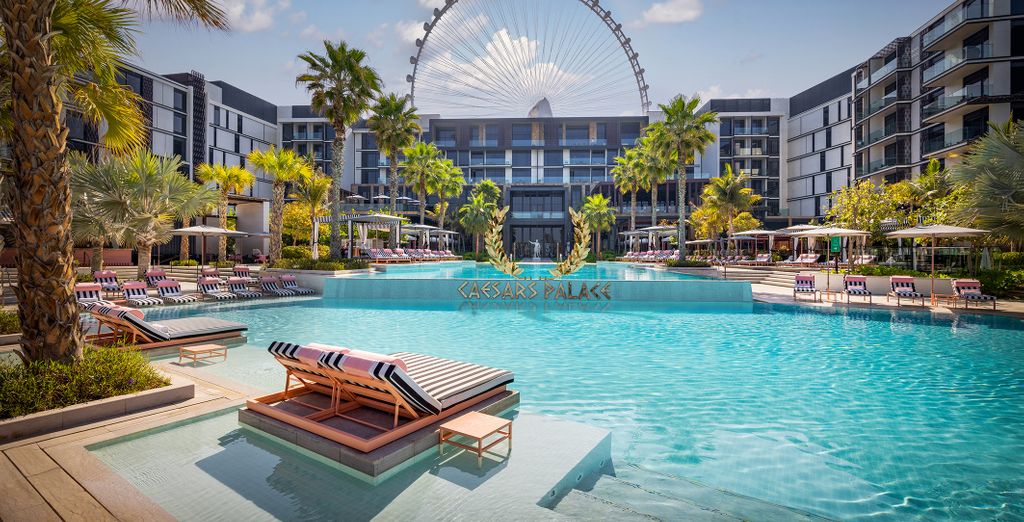 Caesars Palace Dubai 5*