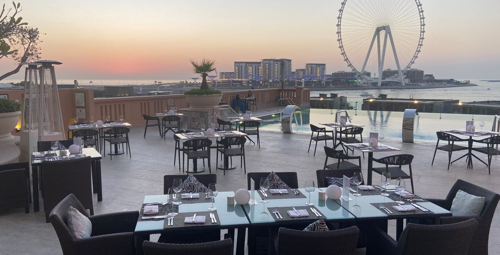 Sofitel Dubai Jumeirah Beach 5*
