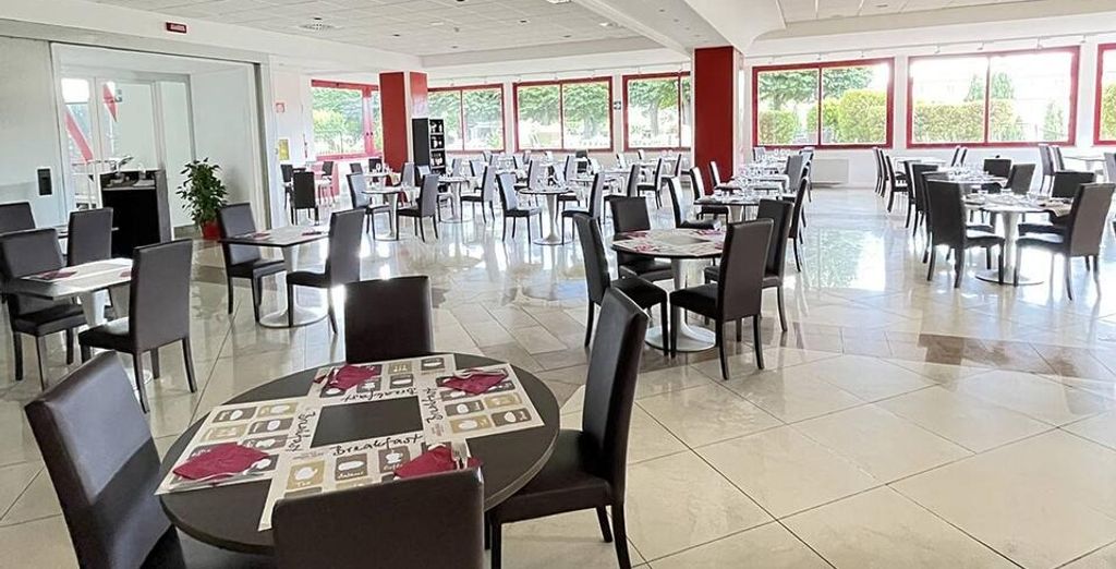 Grand Hotel Admiral Palace 4*