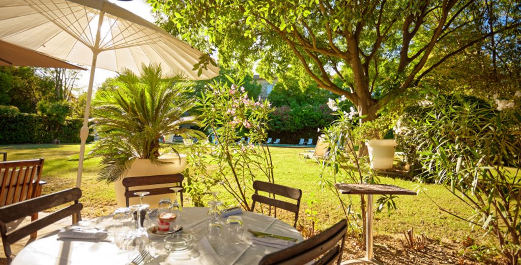 Château d'Arpaillargues 4*