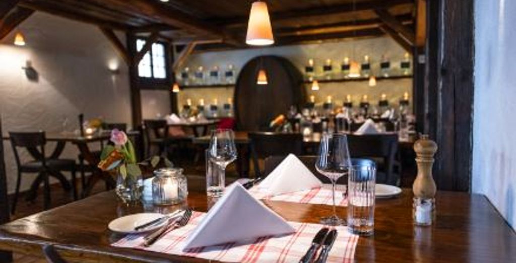 Romantik Schloss-Hotel, Swiss-Chalet Merlischachen 4*