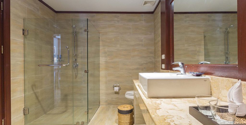 Combinato Beyond Kanda Buuri 4* e Panviman Resort Koh Phangan 5* con eventuale pre-estensione a Phuket
