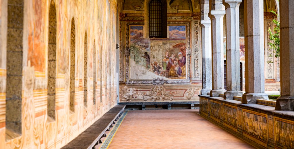 Tour tra miti e leggende nel Golfo Partenopeo