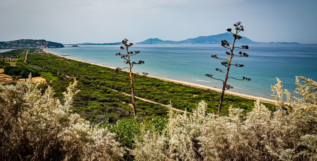 Tour tra miti e leggende nel Golfo Partenopeo