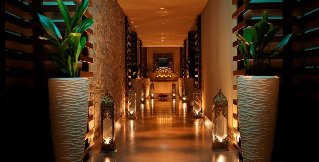 Grand Millennium Al Wahda Abu Dhabi 5*