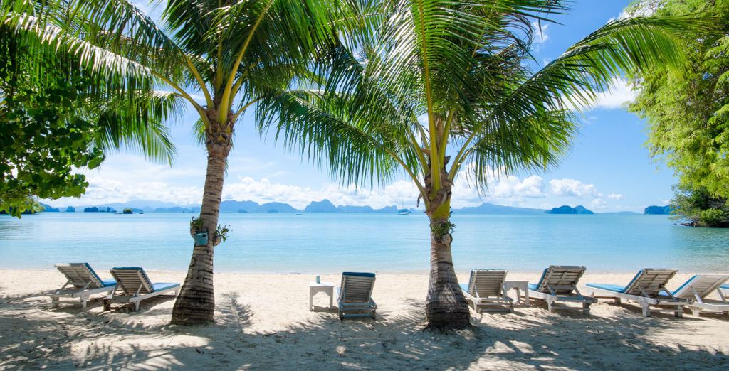 Rawai Palm Beach Resort 4*, Paradise KohYao Resort 4*, Peace Laguna Resort & Spa 4* e possibile pre-estensione al Mode Sathorn Hotel Bangkok 4*