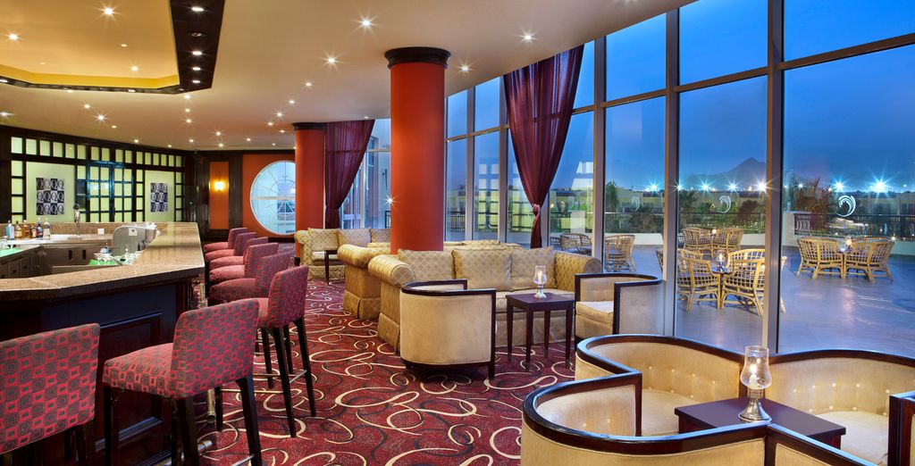 Double Tree By Hilton Sharks Bay Resort 4*