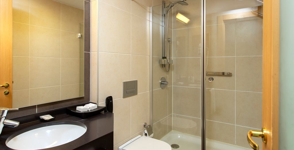 Nippon Hotel 4*