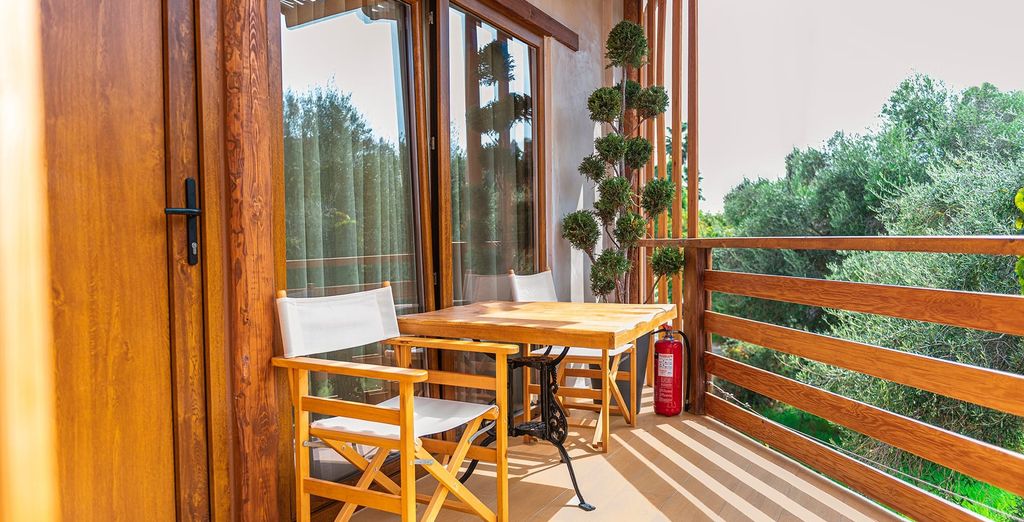Ekati Mare Boutique Hotel 4*