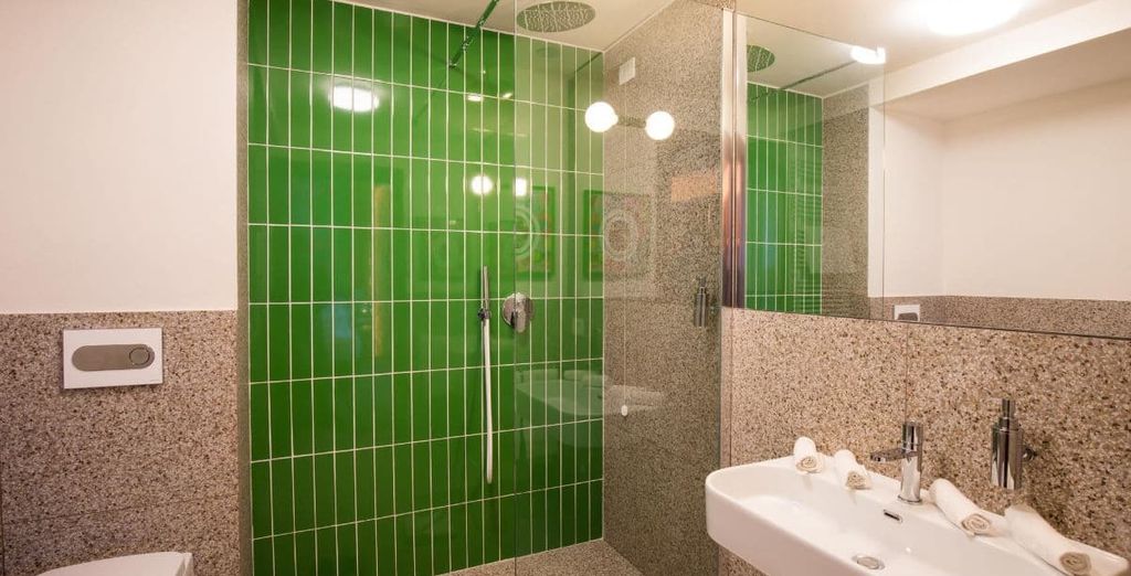 Omama Hotel 4*