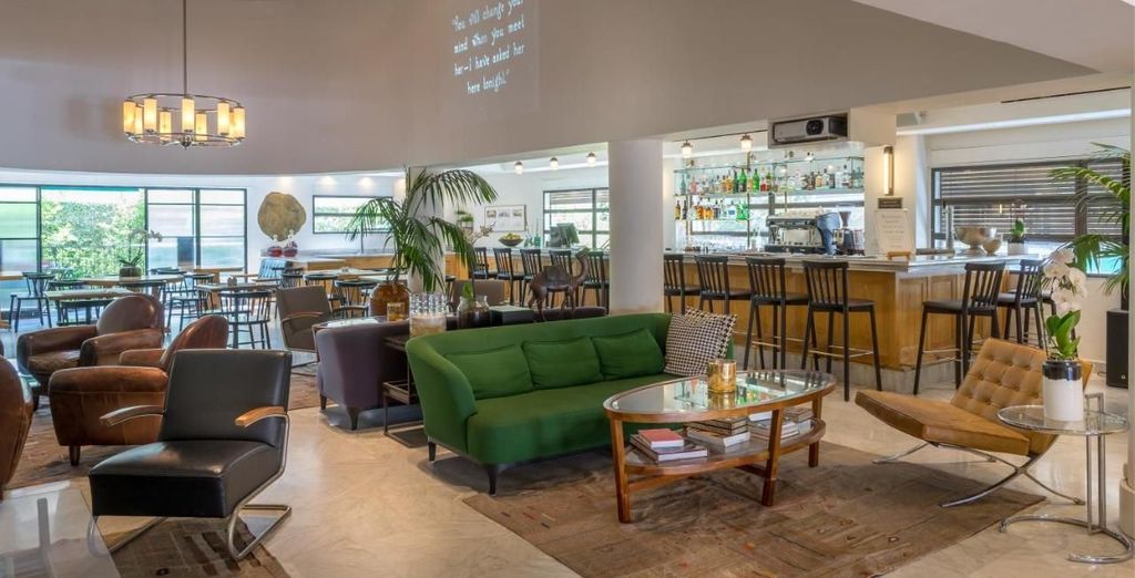 Lily & Bloom Boutique Hotel
